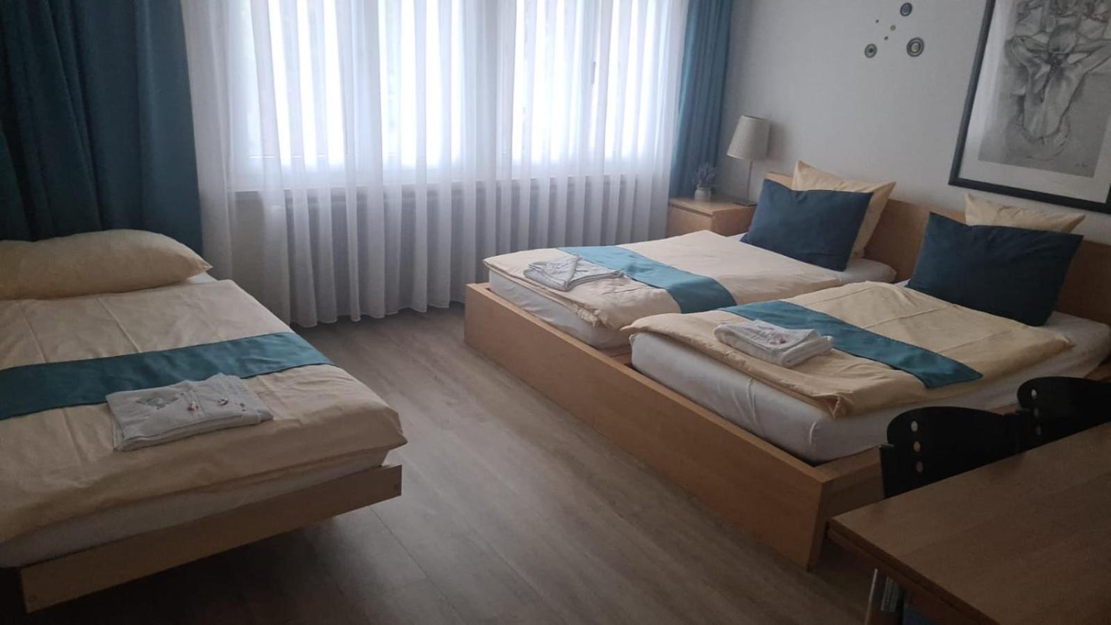 Zak Neuhausen Hostel Neuhausen Am Rheinfall Kültér fotó